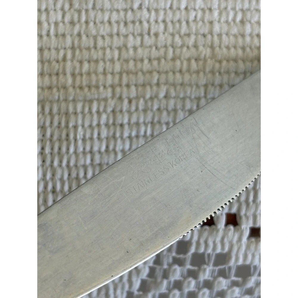Rogers IS Stainless Korea Floral Dinner Knives Set of 6 Vintage Flatware Silver